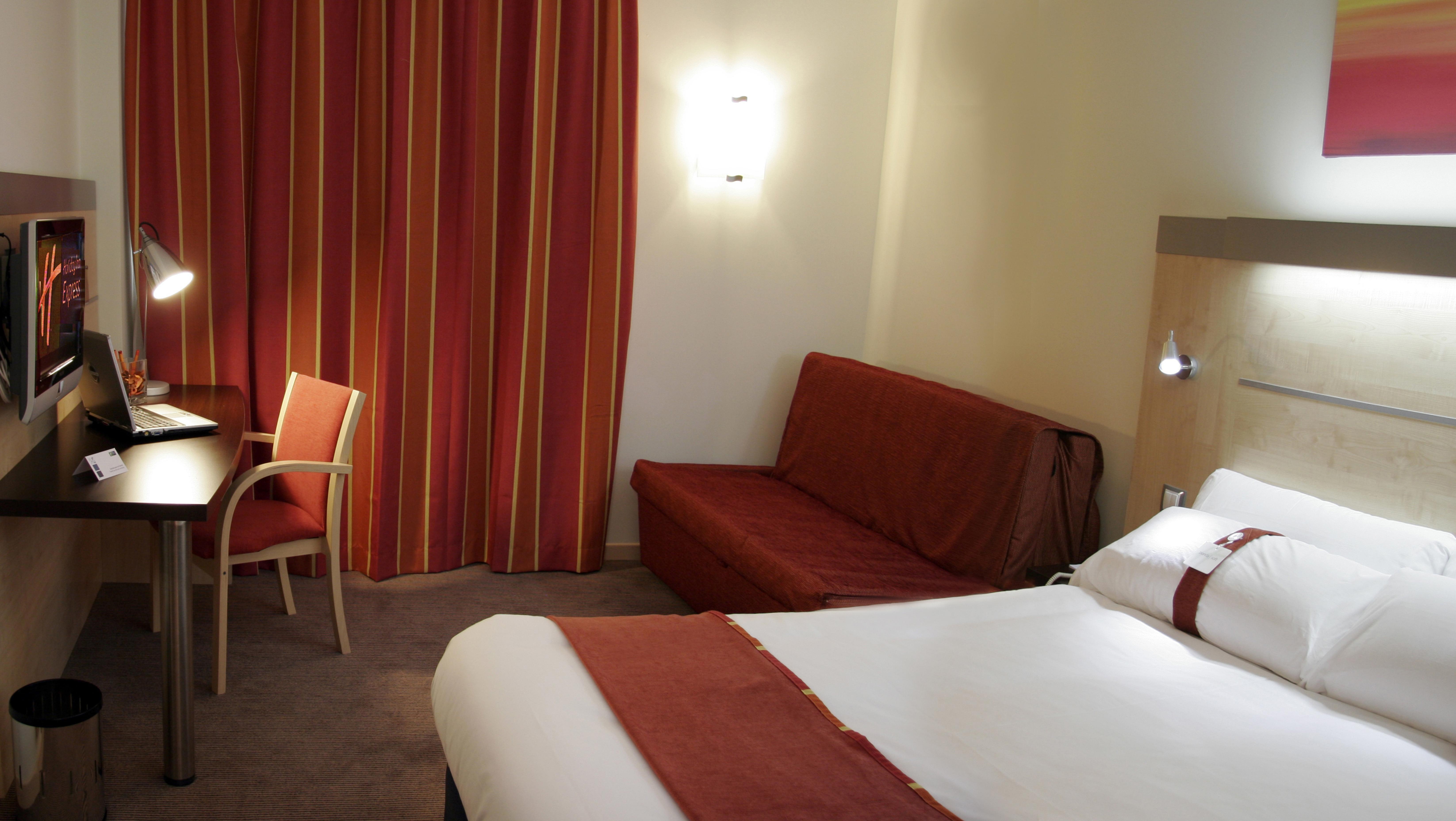 Holiday Inn Express Madrid-Getafe By Ihg Εξωτερικό φωτογραφία