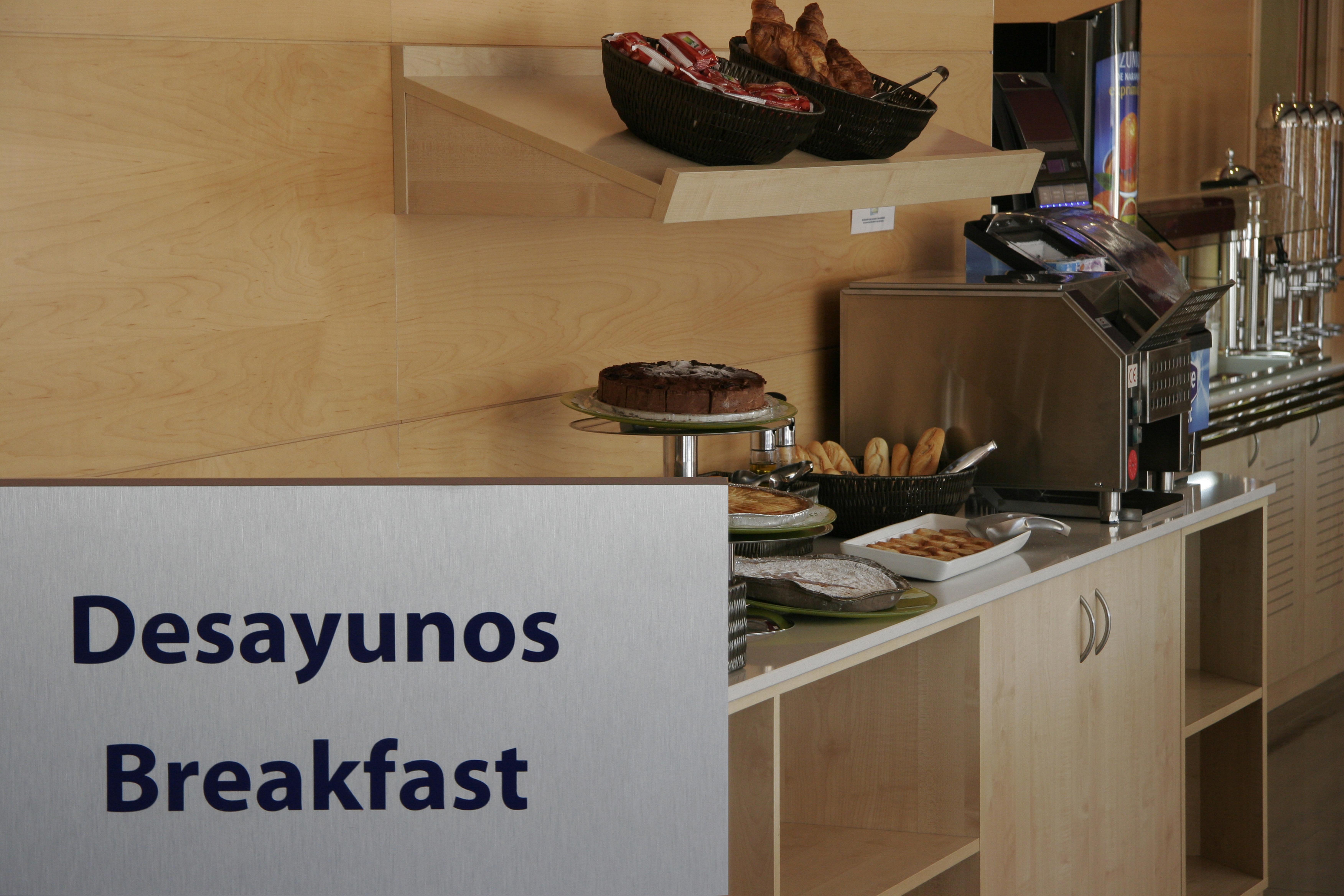 Holiday Inn Express Madrid-Getafe By Ihg Εξωτερικό φωτογραφία