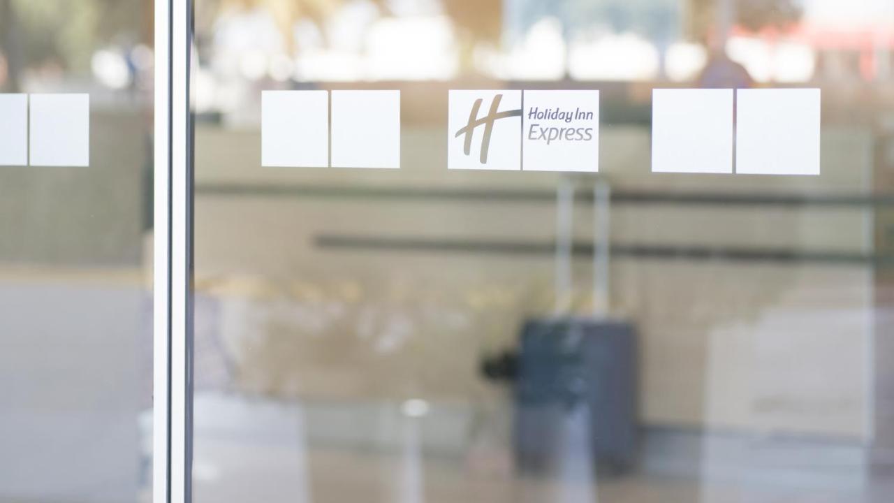 Holiday Inn Express Madrid-Getafe By Ihg Εξωτερικό φωτογραφία