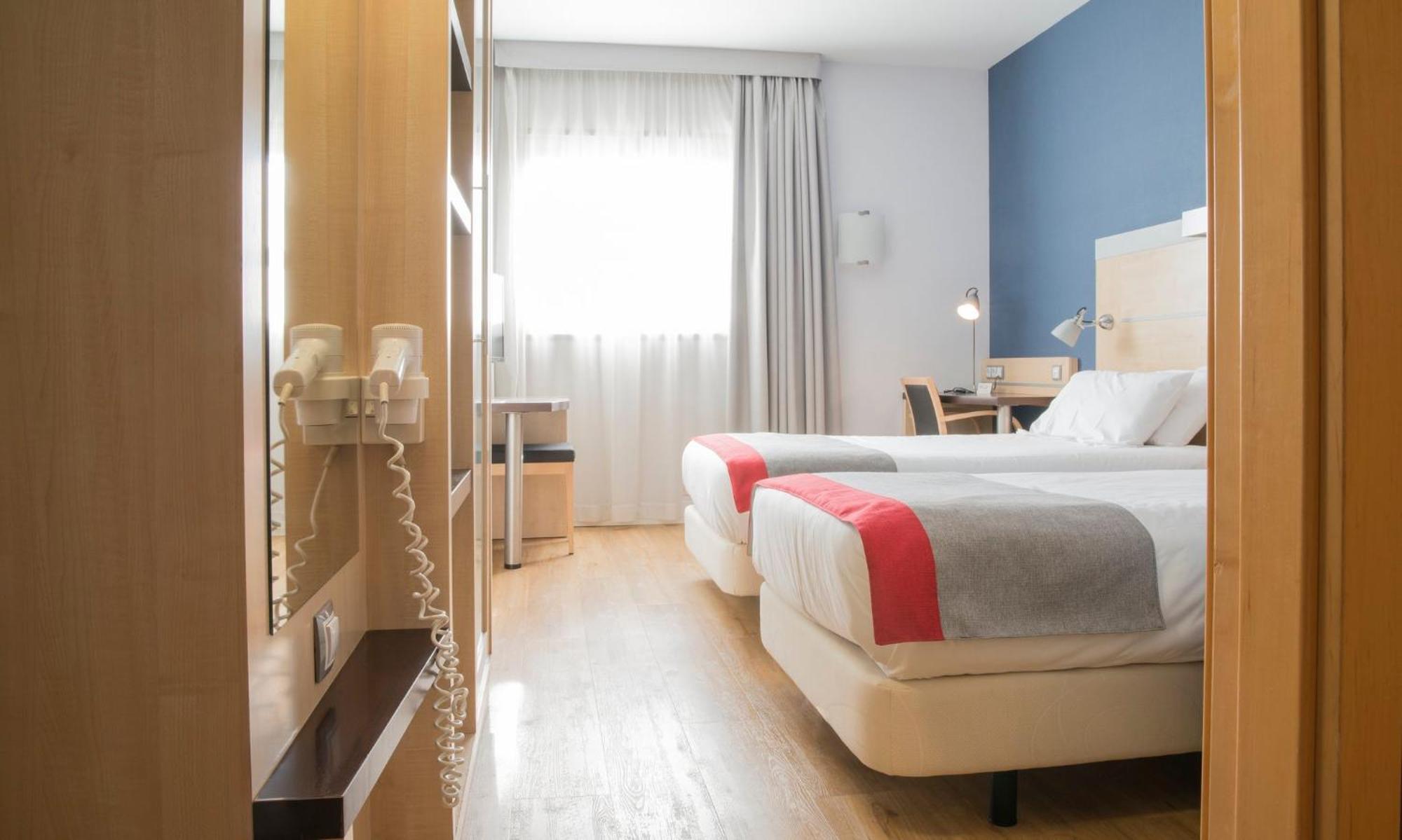 Holiday Inn Express Madrid-Getafe By Ihg Εξωτερικό φωτογραφία