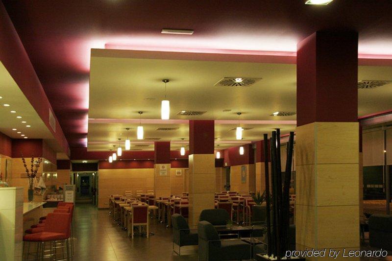 Holiday Inn Express Madrid-Getafe By Ihg Εστιατόριο φωτογραφία