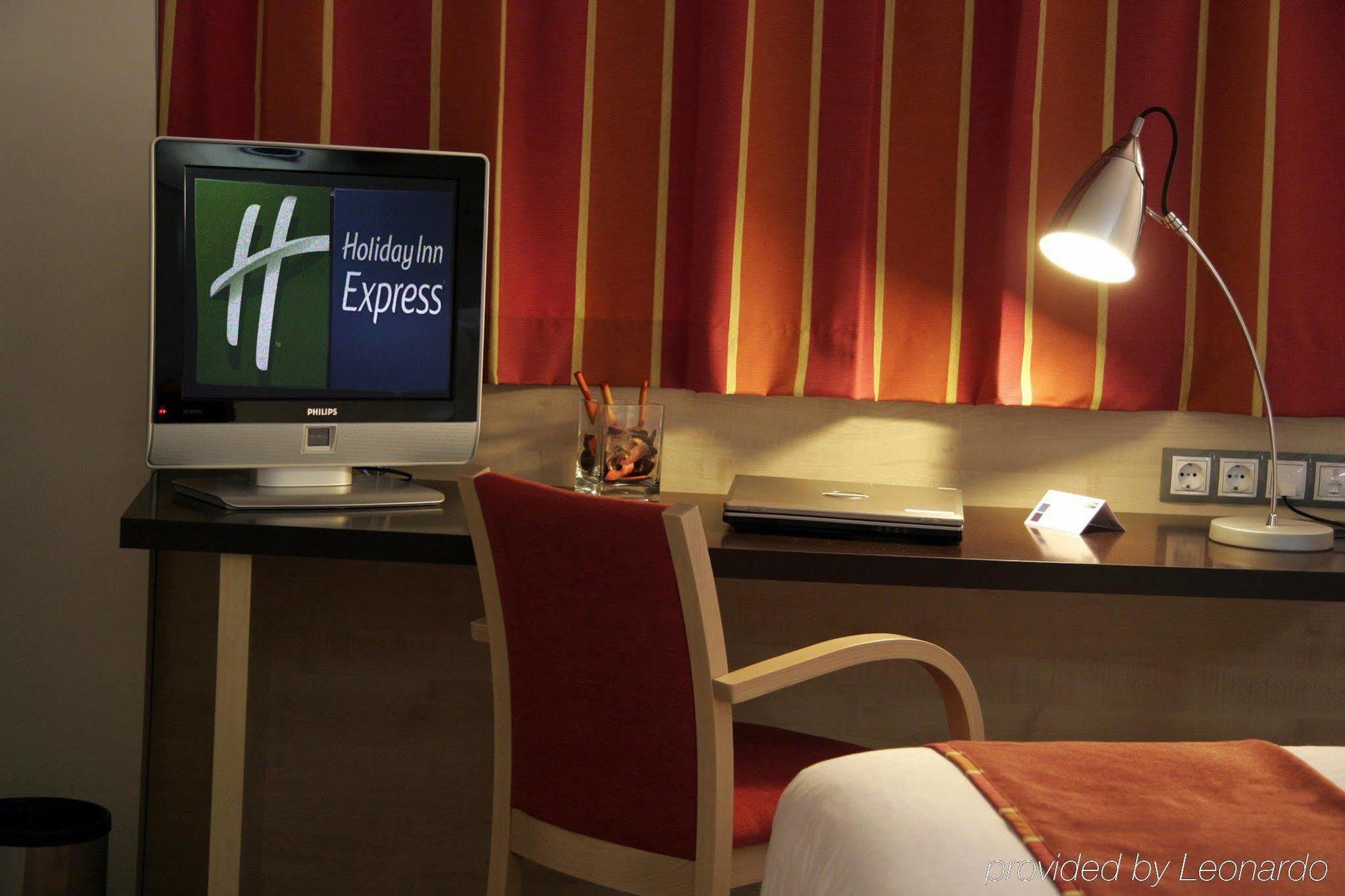 Holiday Inn Express Madrid-Getafe By Ihg Εξωτερικό φωτογραφία
